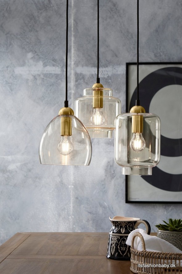 Et billigt alternativ til vores spisebordslampe its fashion, baby!