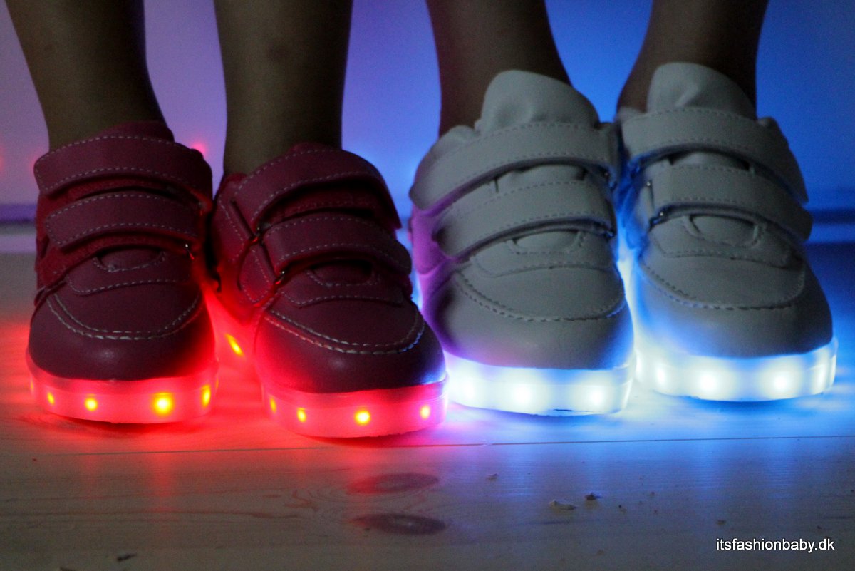 sko med lys