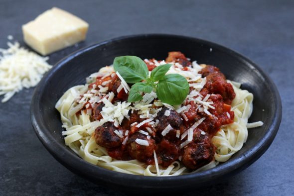 opskrift spaghetti meatballs
